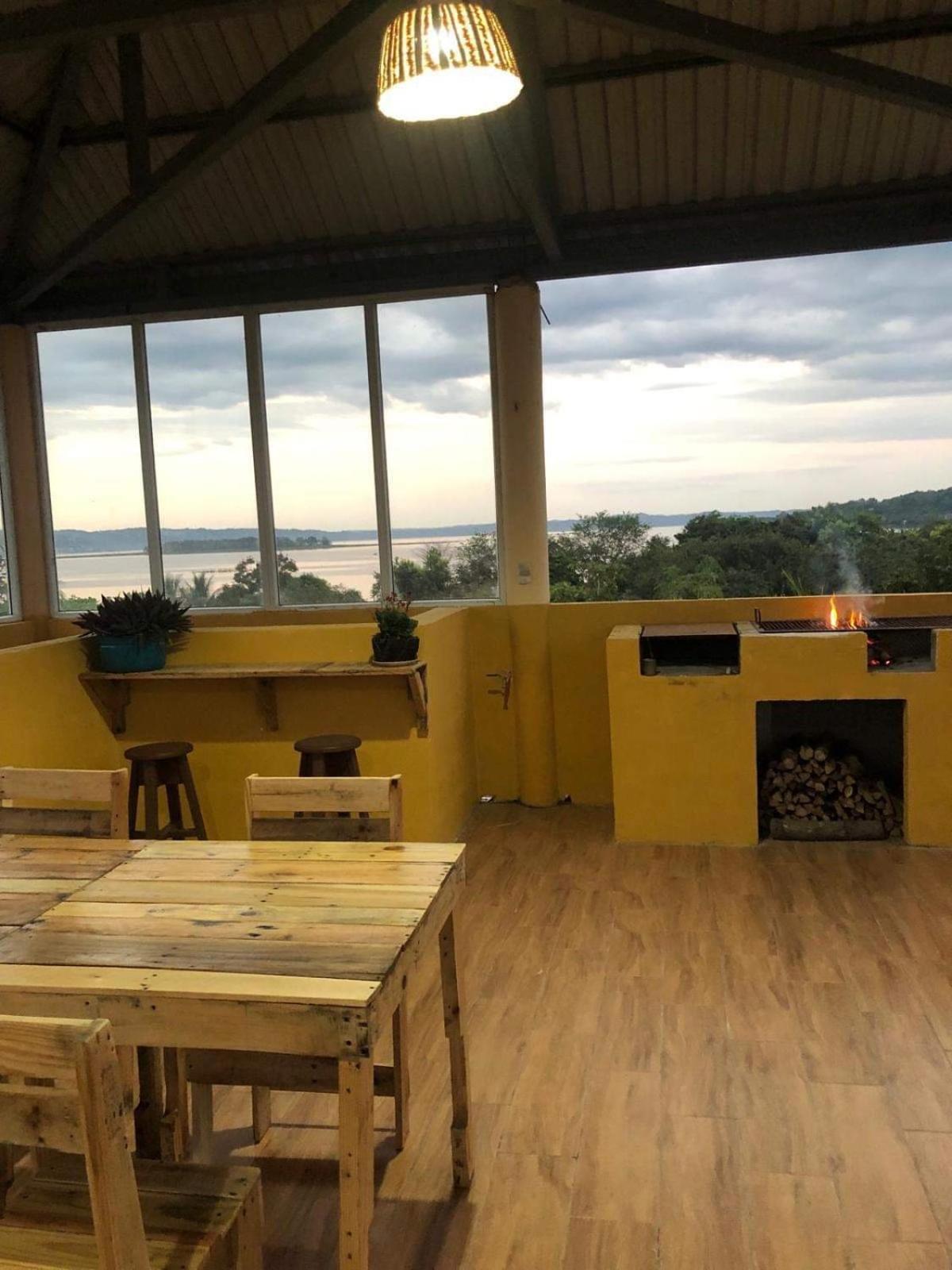 La Casa Colorada Hostel San Benito Bagian luar foto